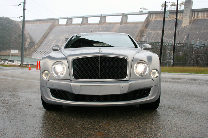 Illustration for article titled Champagne, iPads And Torque: The Bonkers Toys On This $406,527 Bentley